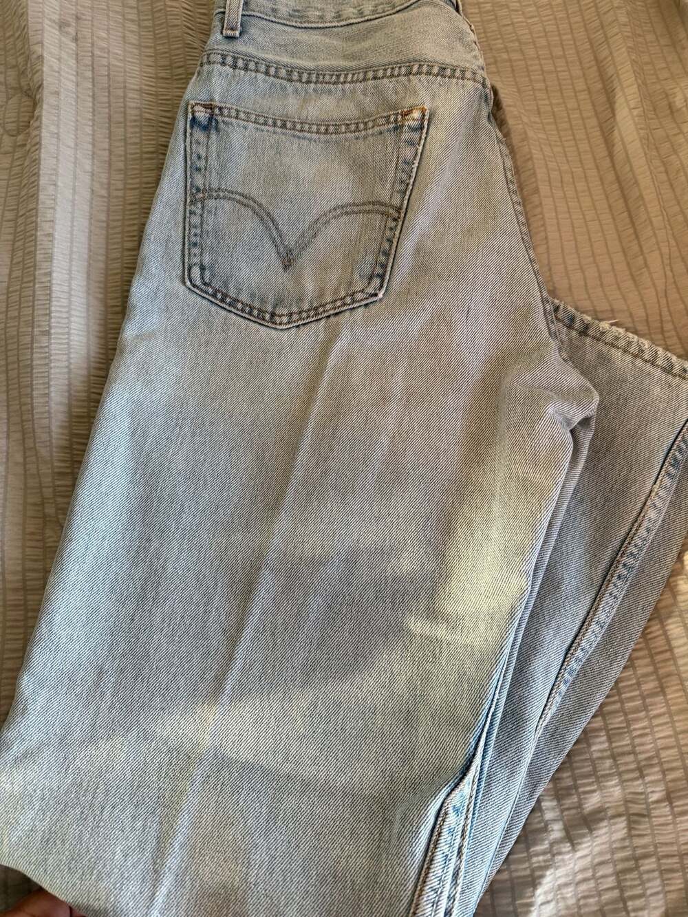 Vintage Levi's 505 Regular Fit Light Wash Jeans W34 - Picture 7 of 7